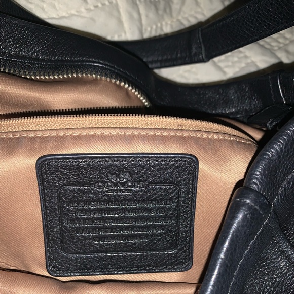 Black coach leather in great condition - Picture 2 of 2